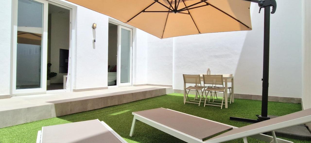 Malaga Lodge Apartments Málaga Exterior foto